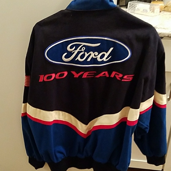 Men's Jacket - Picture 3 of 4